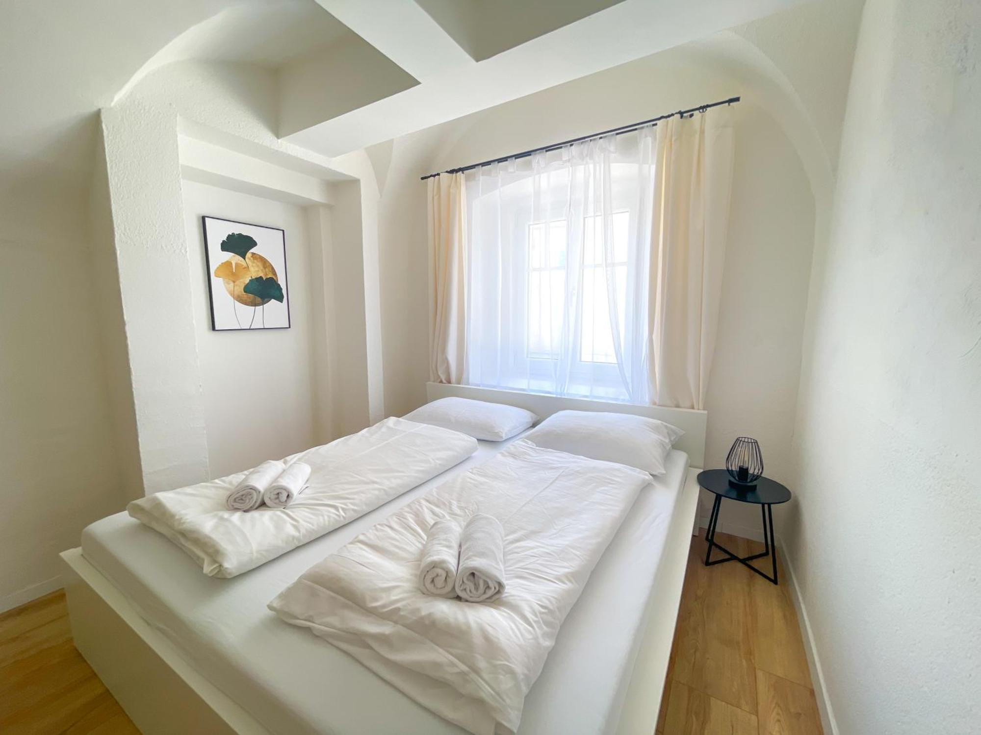 Contactless Self-Check-In - Stayhere Central City Suite 1 Štýrský Hradec Exteriér fotografie